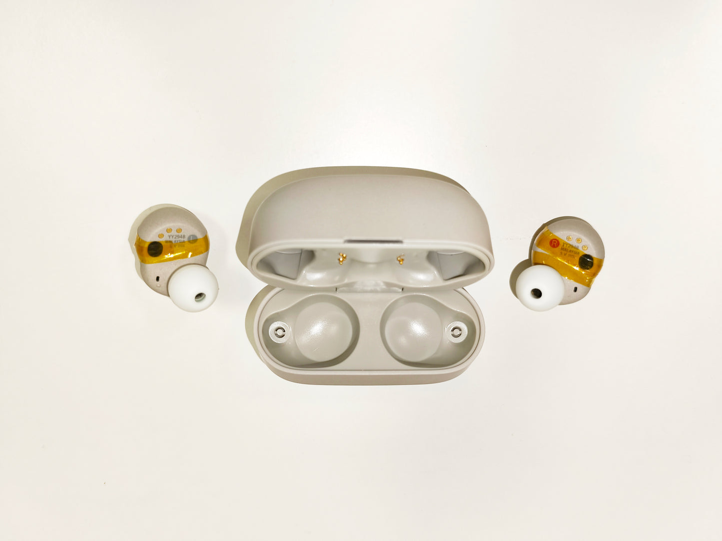 [Refurbished Very Good] Sony WF-1000XM4 Noise Cancelling Wireless Earbuds White