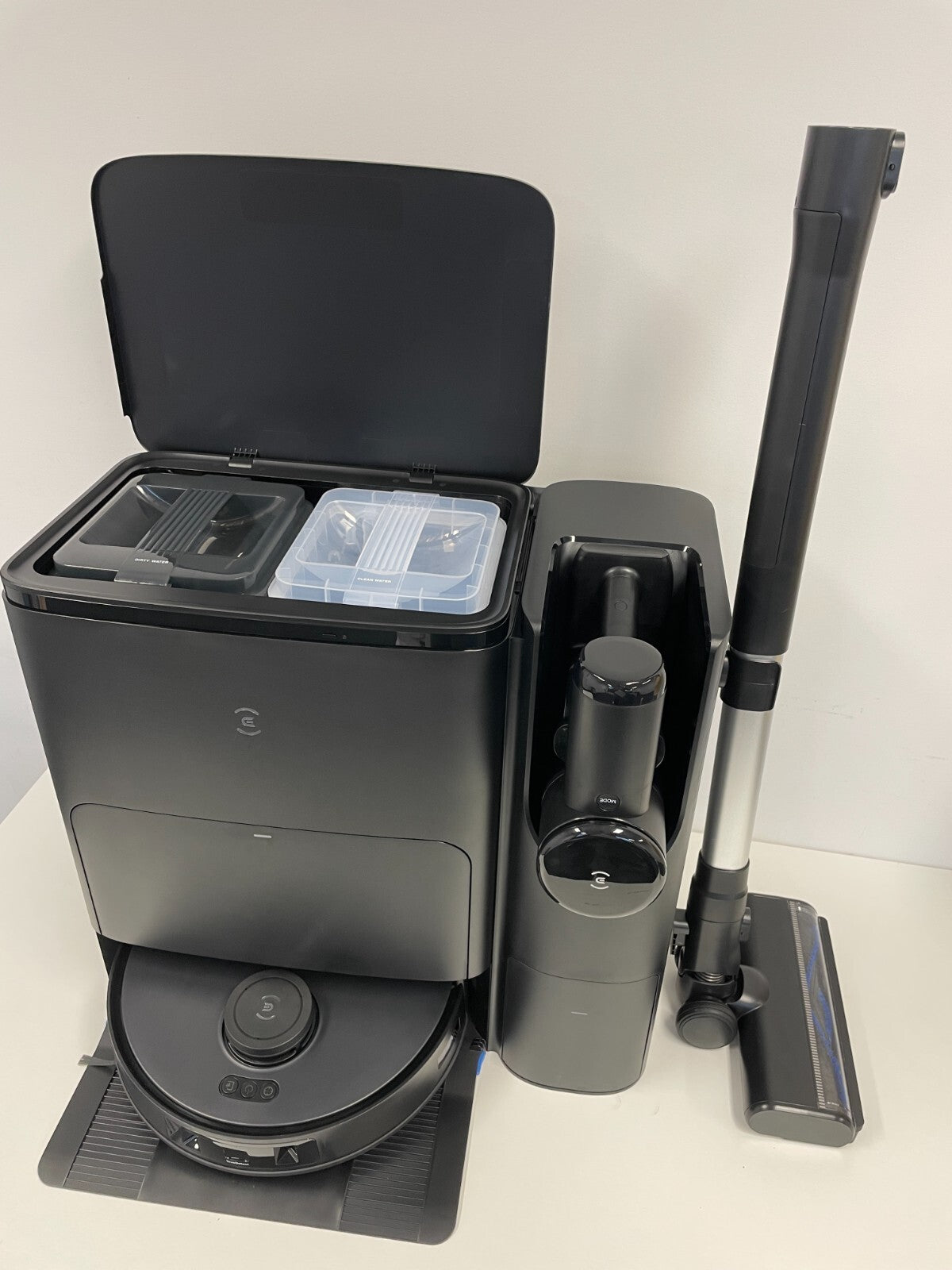 [Refurbished Excellent] Ecovacs DEEBOT T30S Combo Robotic Vacuum cleaner - Black