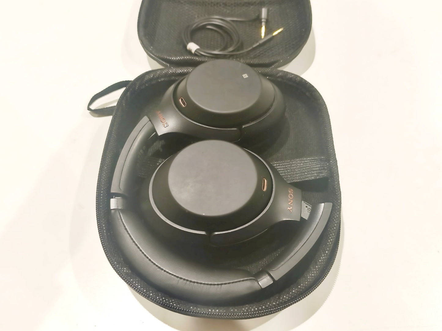 [Refurbished Very Good]Sony WH-1000XM3 Over the Ear Wireless Headphones - Black
