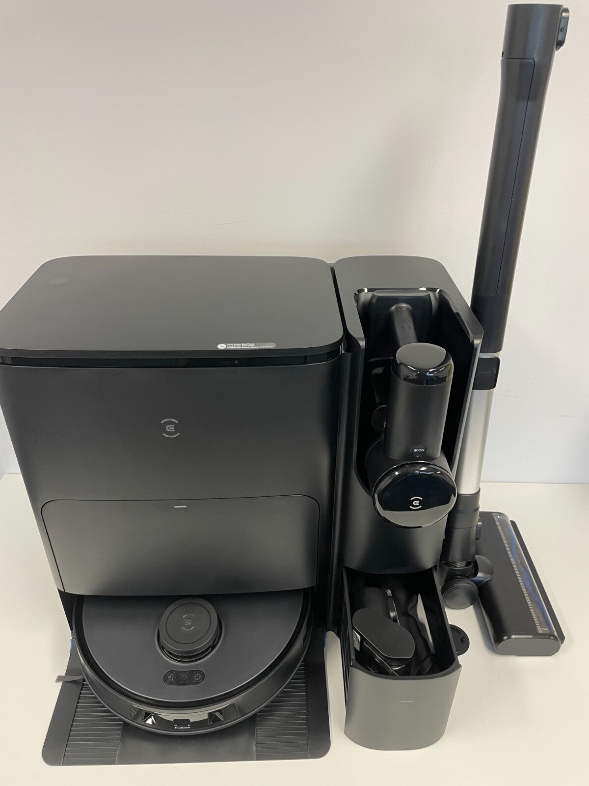 [Refurbished Excellent] Ecovacs DEEBOT T30S Combo Robotic Vacuum cleaner - Black