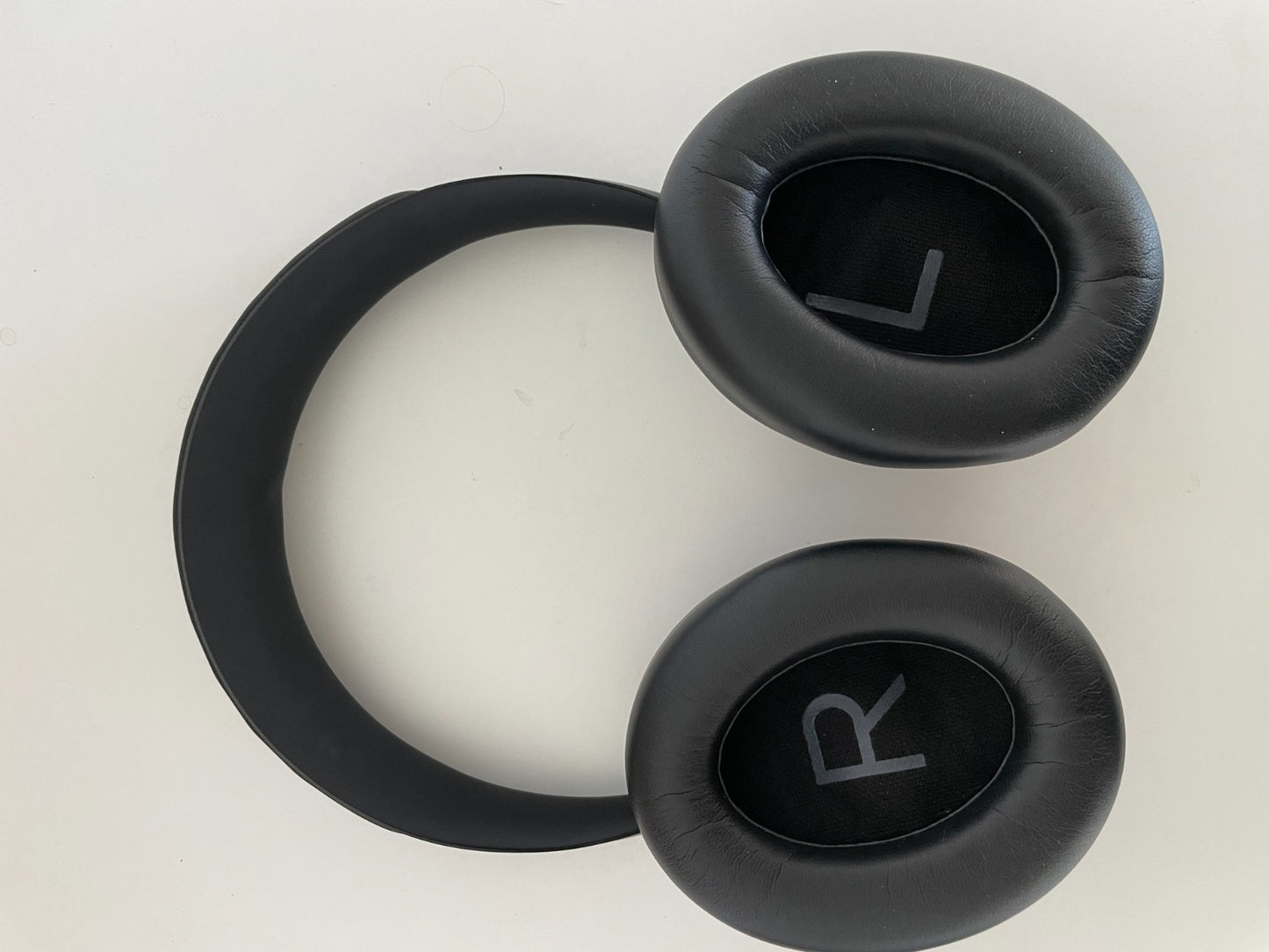 【Refurbished Excellent】Bose Noise-Canceling Headphones 700 - Black